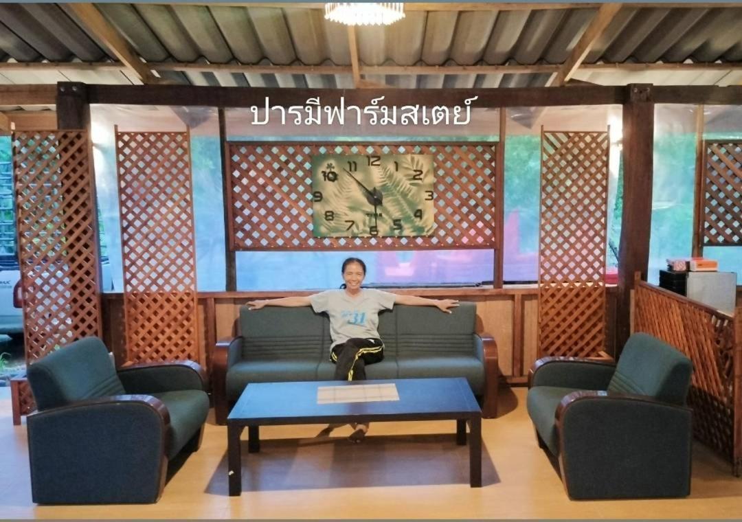 ปารมีฟาร์มสเตย์ Takuapa Exteriör bild
